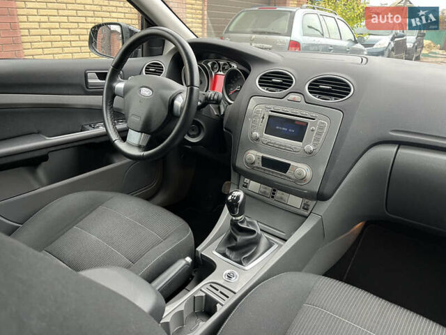 Чорний Форд Фокус, об'ємом двигуна 1.6 л та пробігом 222 тис. км за 6550 $, фото 50 на Automoto.ua