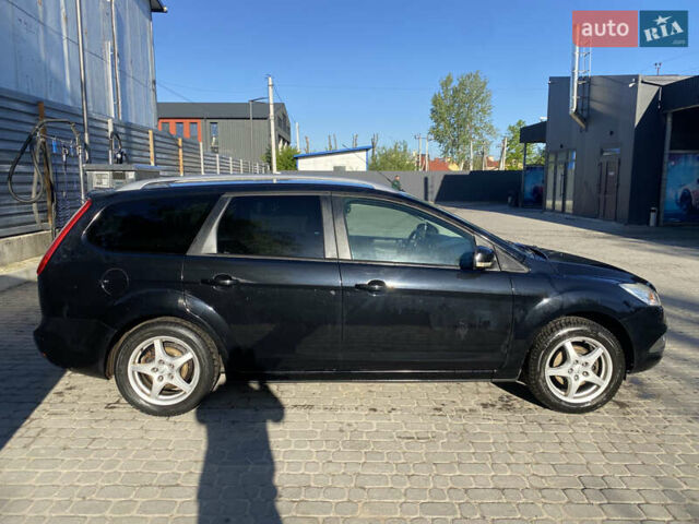 Черный Форд Фокус, объемом двигателя 1.6 л и пробегом 232 тыс. км за 5400 $, фото 3 на Automoto.ua