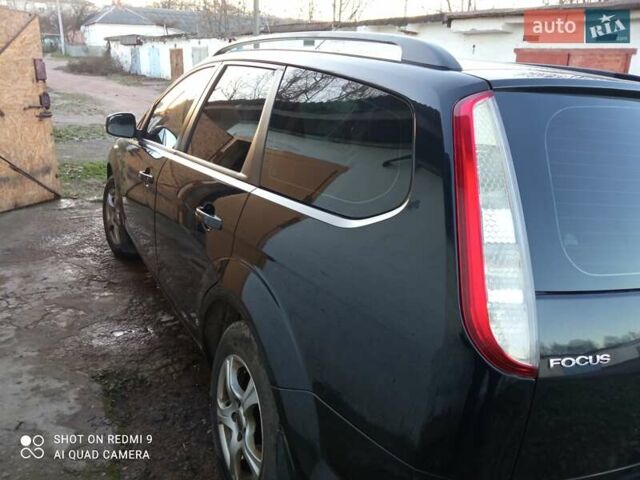 Черный Форд Фокус, объемом двигателя 1.6 л и пробегом 242 тыс. км за 5800 $, фото 8 на Automoto.ua