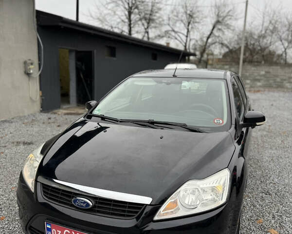 Черный Форд Фокус, объемом двигателя 1.6 л и пробегом 195 тыс. км за 5700 $, фото 5 на Automoto.ua