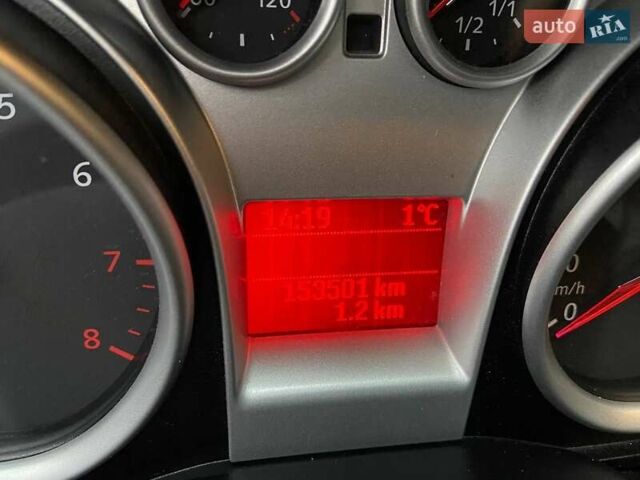 Черный Форд Фокус, объемом двигателя 1.6 л и пробегом 153 тыс. км за 5600 $, фото 19 на Automoto.ua