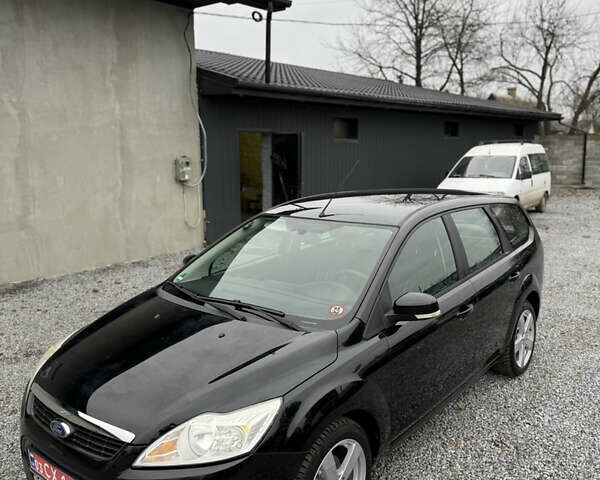 Черный Форд Фокус, объемом двигателя 1.6 л и пробегом 195 тыс. км за 5700 $, фото 7 на Automoto.ua