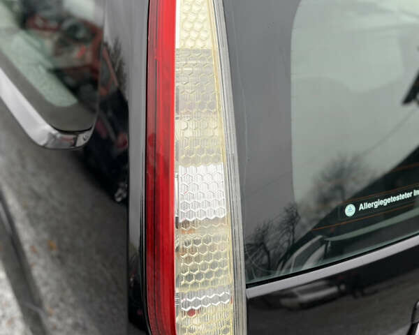 Черный Форд Фокус, объемом двигателя 1.6 л и пробегом 195 тыс. км за 5700 $, фото 40 на Automoto.ua