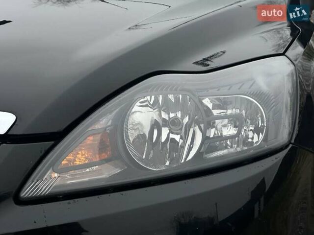 Чорний Форд Фокус, об'ємом двигуна 1.6 л та пробігом 320 тис. км за 5300 $, фото 12 на Automoto.ua