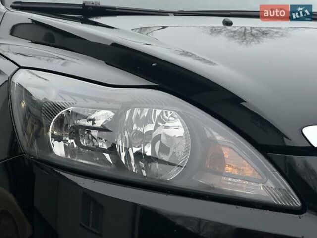 Чорний Форд Фокус, об'ємом двигуна 1.6 л та пробігом 320 тис. км за 5300 $, фото 13 на Automoto.ua