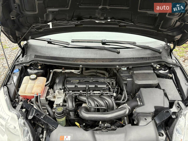 Черный Форд Фокус, объемом двигателя 1.6 л и пробегом 233 тыс. км за 5900 $, фото 47 на Automoto.ua