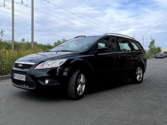 Черный Форд Фокус, объемом двигателя 1.6 л и пробегом 260 тыс. км за 5300 $, фото 3 на Automoto.ua