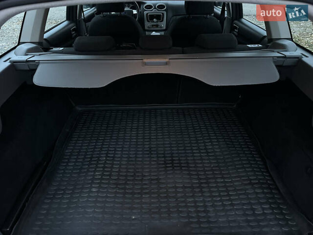 Форд Фокус 2010 в Виннице на Automoto.ua Черный Форд Фокус, объемом двигателя 1.6 л и пробегом 233 тыс. км за 6300 $, фото 34 на Automoto.ua