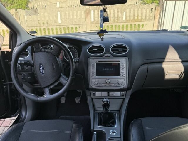 Чорний Форд Фокус, об'ємом двигуна 1.6 л та пробігом 293 тис. км за 6300 $, фото 12 на Automoto.ua