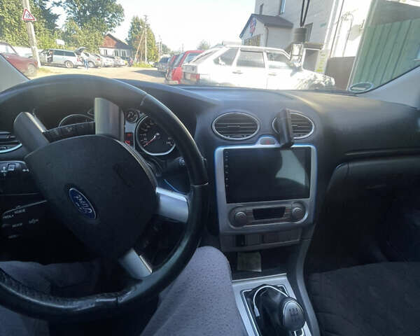 Черный Форд Фокус, объемом двигателя 1.6 л и пробегом 244 тыс. км за 5700 $, фото 8 на Automoto.ua