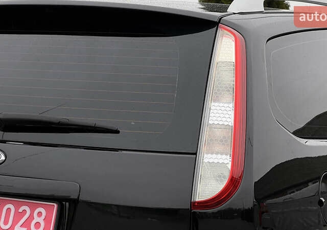 Чорний Форд Фокус, об'ємом двигуна 1.8 л та пробігом 217 тис. км за 5950 $, фото 16 на Automoto.ua