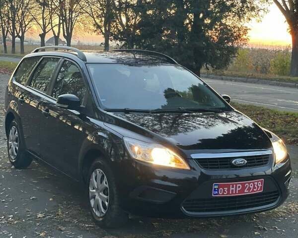 Черный Форд Фокус, объемом двигателя 1.6 л и пробегом 210 тыс. км за 6000 $, фото 8 на Automoto.ua