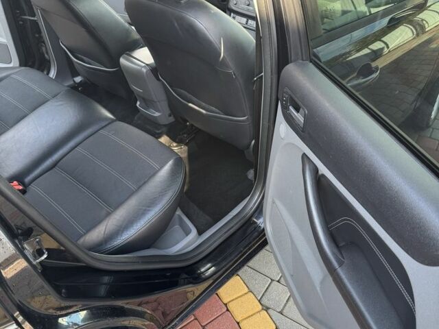 Чорний Форд Фокус, об'ємом двигуна 1.6 л та пробігом 293 тис. км за 6300 $, фото 11 на Automoto.ua