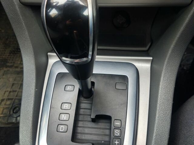 Черный Форд Фокус, объемом двигателя 2 л и пробегом 221 тыс. км за 7000 $, фото 5 на Automoto.ua