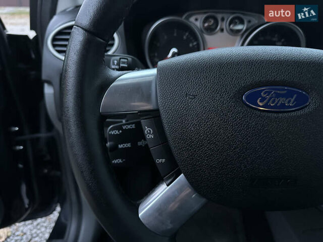 Форд Фокус 2010 в Виннице на Automoto.ua Черный Форд Фокус, объемом двигателя 1.6 л и пробегом 233 тыс. км за 6300 $, фото 25 на Automoto.ua