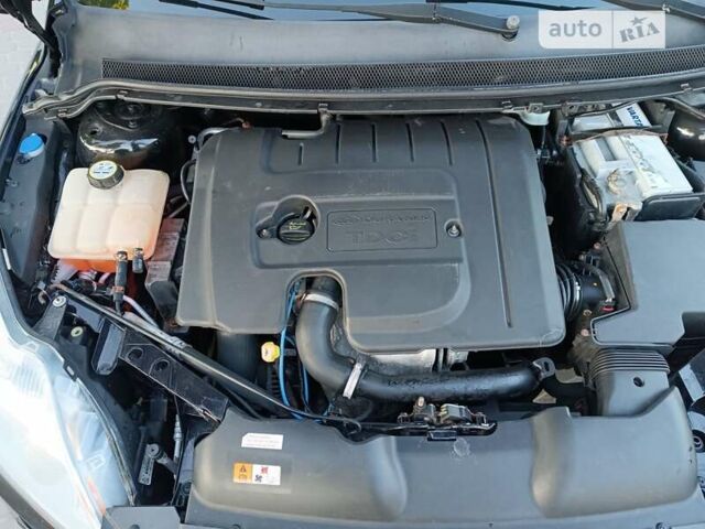 Чорний Форд Фокус, об'ємом двигуна 1.6 л та пробігом 249 тис. км за 6500 $, фото 50 на Automoto.ua
