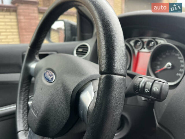 Чорний Форд Фокус, об'ємом двигуна 1.6 л та пробігом 222 тис. км за 6550 $, фото 63 на Automoto.ua