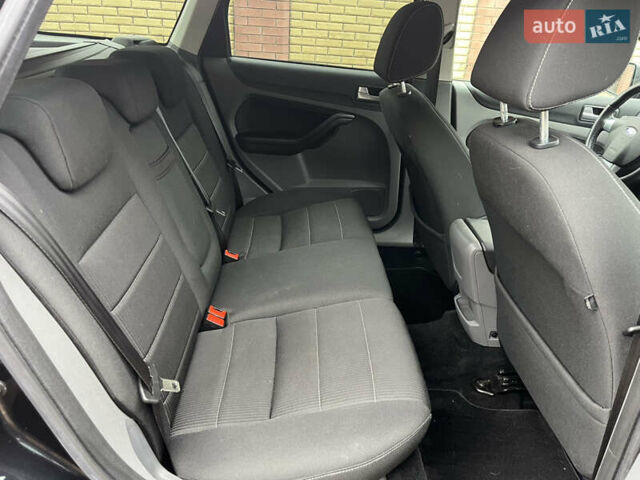 Чорний Форд Фокус, об'ємом двигуна 1.6 л та пробігом 222 тис. км за 6550 $, фото 46 на Automoto.ua