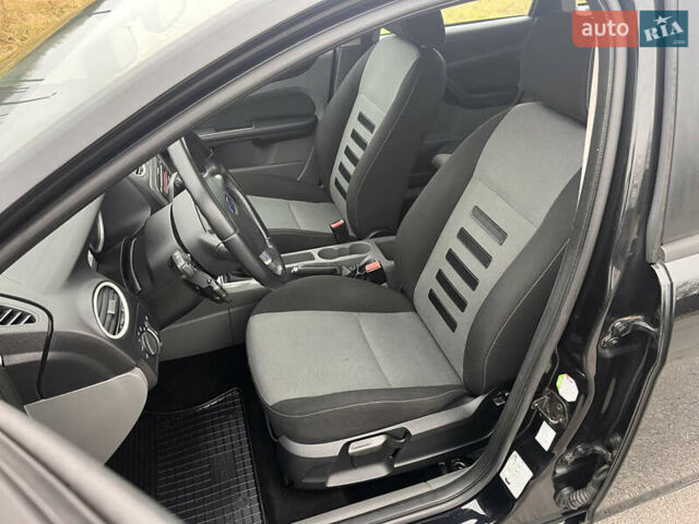 Чорний Форд Фокус, об'ємом двигуна 1.6 л та пробігом 193 тис. км за 6199 $, фото 23 на Automoto.ua