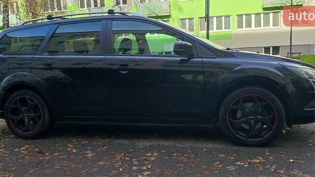 Чорний Форд Фокус, об'ємом двигуна 1.6 л та пробігом 199 тис. км за 5500 $, фото 3 на Automoto.ua