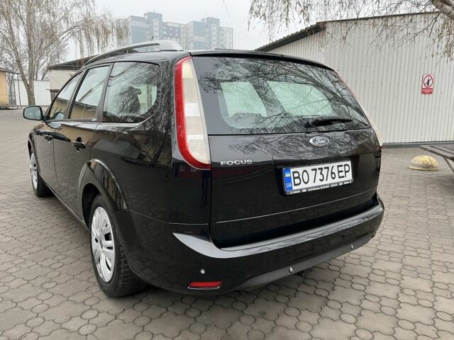 Чорний Форд Фокус, об'ємом двигуна 1.6 л та пробігом 156 тис. км за 6499 $, фото 4 на Automoto.ua