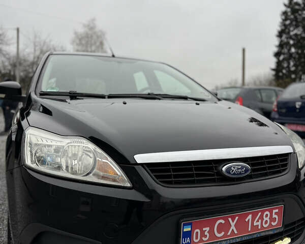 Черный Форд Фокус, объемом двигателя 1.6 л и пробегом 195 тыс. км за 5700 $, фото 45 на Automoto.ua