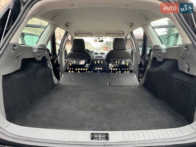 Черный Форд Фокус, объемом двигателя 1.6 л и пробегом 191 тыс. км за 5999 $, фото 23 на Automoto.ua