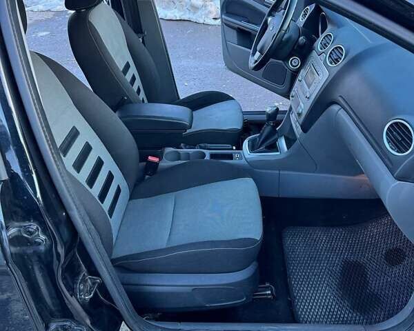 Чорний Форд Фокус, об'ємом двигуна 1.6 л та пробігом 280 тис. км за 5800 $, фото 15 на Automoto.ua