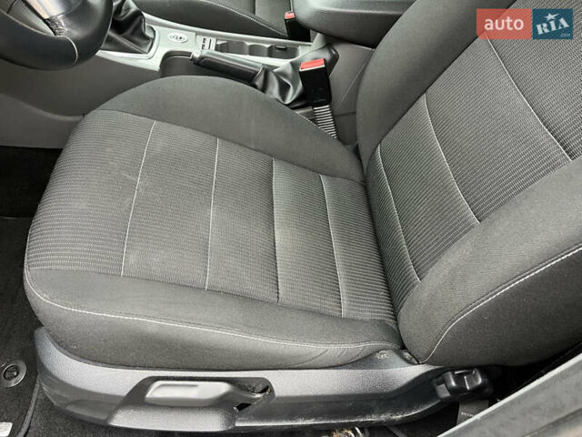 Чорний Форд Фокус, об'ємом двигуна 1.6 л та пробігом 222 тис. км за 6550 $, фото 39 на Automoto.ua