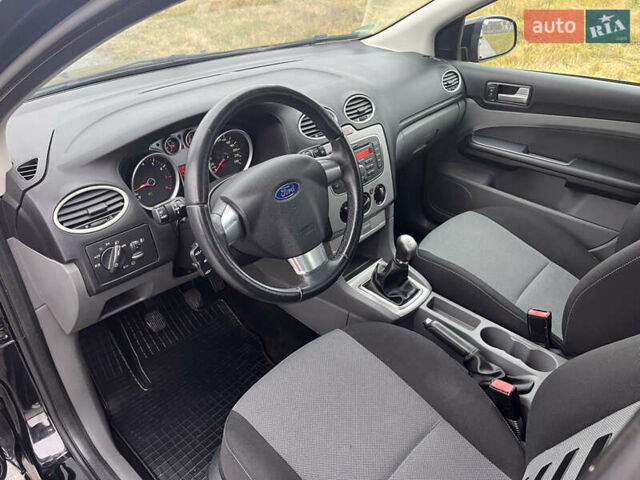 Чорний Форд Фокус, об'ємом двигуна 1.6 л та пробігом 193 тис. км за 6199 $, фото 34 на Automoto.ua