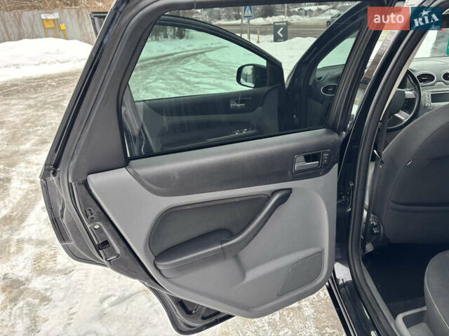 Чорний Форд Фокус, об'ємом двигуна 1.6 л та пробігом 278 тис. км за 6250 $, фото 22 на Automoto.ua
