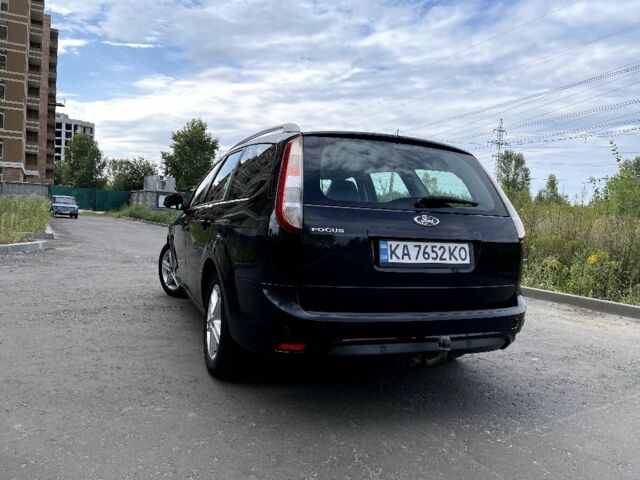 Черный Форд Фокус, объемом двигателя 1.6 л и пробегом 260 тыс. км за 5300 $, фото 2 на Automoto.ua