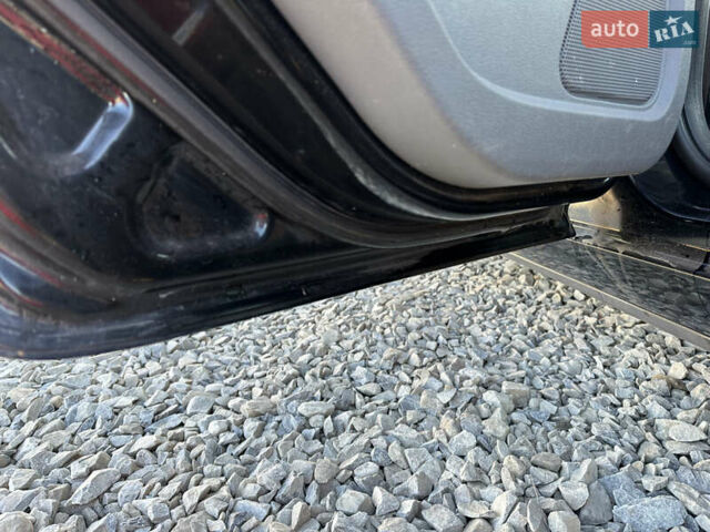 Черный Форд Фокус, объемом двигателя 1.56 л и пробегом 238 тыс. км за 5450 $, фото 10 на Automoto.ua