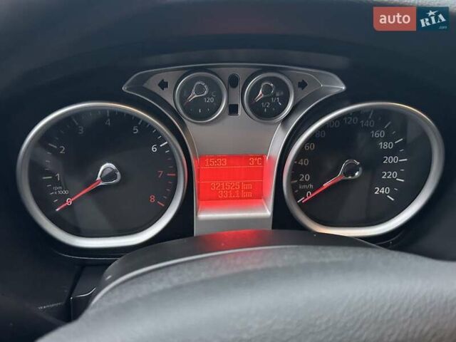 Чорний Форд Фокус, об'ємом двигуна 1.6 л та пробігом 320 тис. км за 5300 $, фото 26 на Automoto.ua
