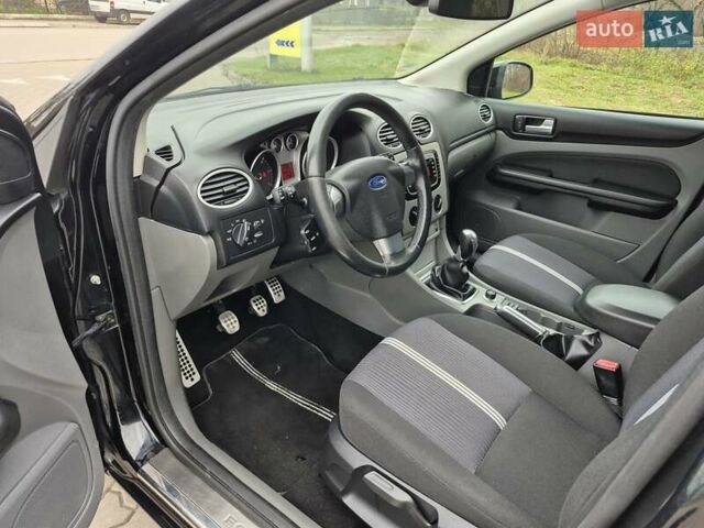 Чорний Форд Фокус, об'ємом двигуна 1.6 л та пробігом 249 тис. км за 6900 $, фото 33 на Automoto.ua