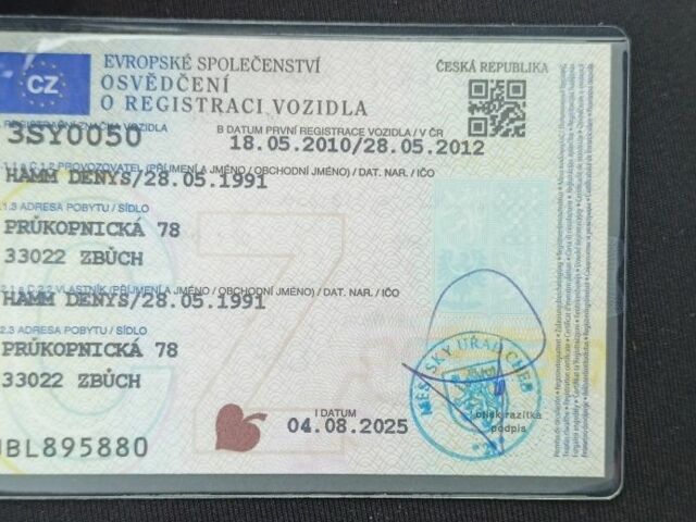 Чорний Форд Фокус, об'ємом двигуна 2 л та пробігом 290 тис. км за 4235 $, фото 8 на Automoto.ua