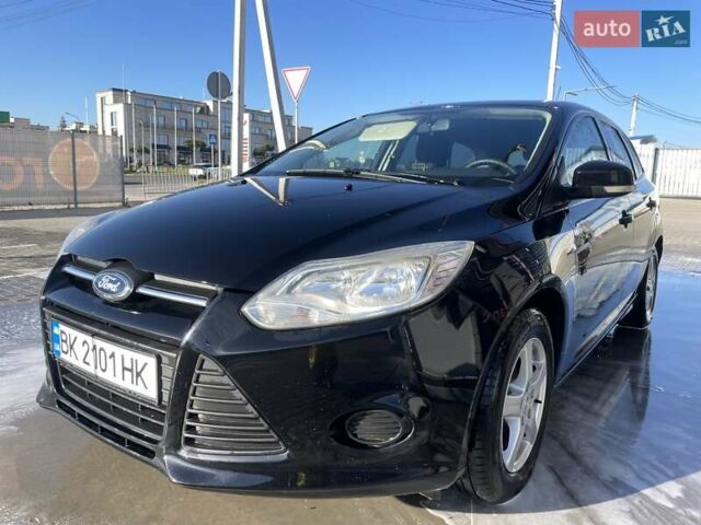 Черный Форд Фокус, объемом двигателя 1.6 л и пробегом 354 тыс. км за 6400 $, фото 2 на Automoto.ua