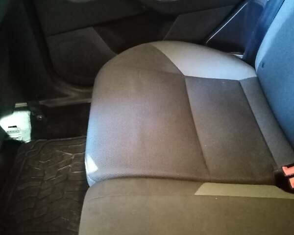 Чорний Форд Фокус, об'ємом двигуна 1.6 л та пробігом 185 тис. км за 8200 $, фото 6 на Automoto.ua