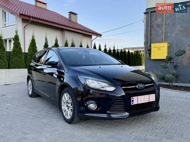 Черный Форд Фокус, объемом двигателя 1.6 л и пробегом 300 тыс. км за 7500 $, фото 4 на Automoto.ua