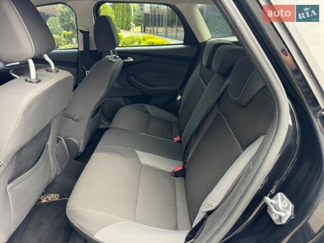 Чорний Форд Фокус, об'ємом двигуна 1.6 л та пробігом 225 тис. км за 6999 $, фото 48 на Automoto.ua