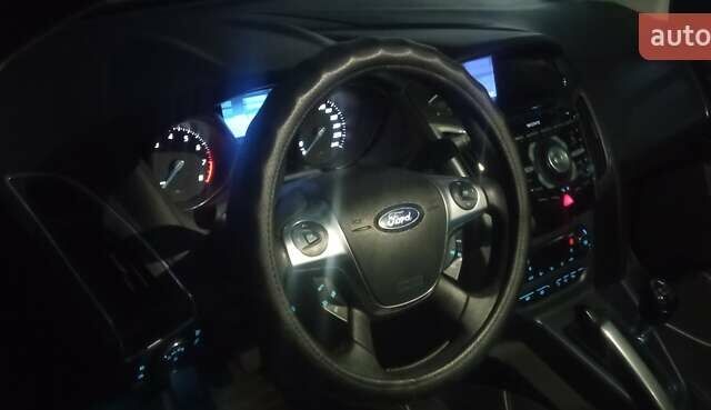 Черный Форд Фокус, объемом двигателя 1.6 л и пробегом 235 тыс. км за 8500 $, фото 13 на Automoto.ua