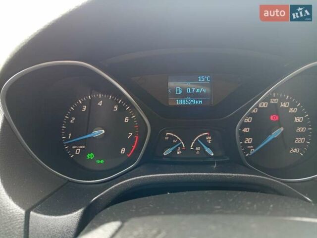 Черный Форд Фокус, объемом двигателя 1.6 л и пробегом 188 тыс. км за 8600 $, фото 45 на Automoto.ua