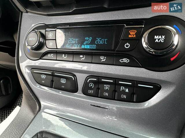 Черный Форд Фокус, объемом двигателя 1.6 л и пробегом 243 тыс. км за 8350 $, фото 97 на Automoto.ua