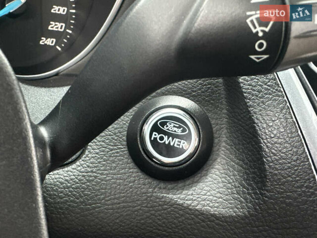 Черный Форд Фокус, объемом двигателя 1.6 л и пробегом 243 тыс. км за 8350 $, фото 77 на Automoto.ua