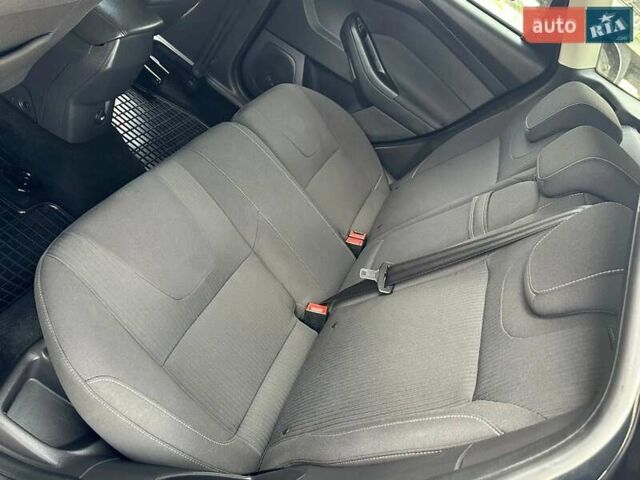 Чорний Форд Фокус, об'ємом двигуна 1.6 л та пробігом 219 тис. км за 7850 $, фото 24 на Automoto.ua