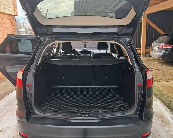 Черный Форд Фокус, объемом двигателя 1.56 л и пробегом 277 тыс. км за 6299 $, фото 24 на Automoto.ua