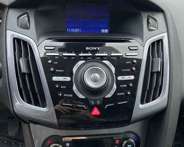 Черный Форд Фокус, объемом двигателя 1.6 л и пробегом 222 тыс. км за 8499 $, фото 19 на Automoto.ua