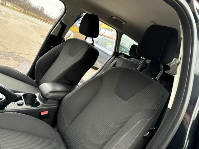 Черный Форд Фокус, объемом двигателя 1.6 л и пробегом 243 тыс. км за 8350 $, фото 14 на Automoto.ua