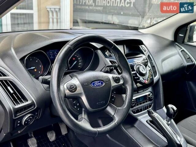 Чорний Форд Фокус, об'ємом двигуна 1.6 л та пробігом 219 тис. км за 7850 $, фото 14 на Automoto.ua