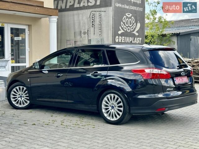 Черный Форд Фокус, объемом двигателя 1.6 л и пробегом 219 тыс. км за 7850 $, фото 5 на Automoto.ua